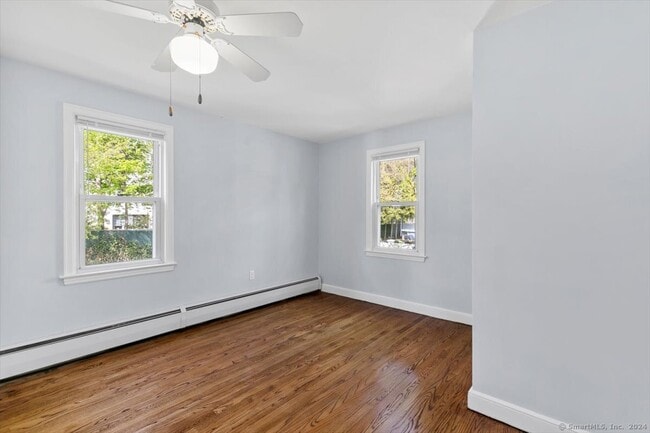 Building Photo - 119 Sunnyside Ct