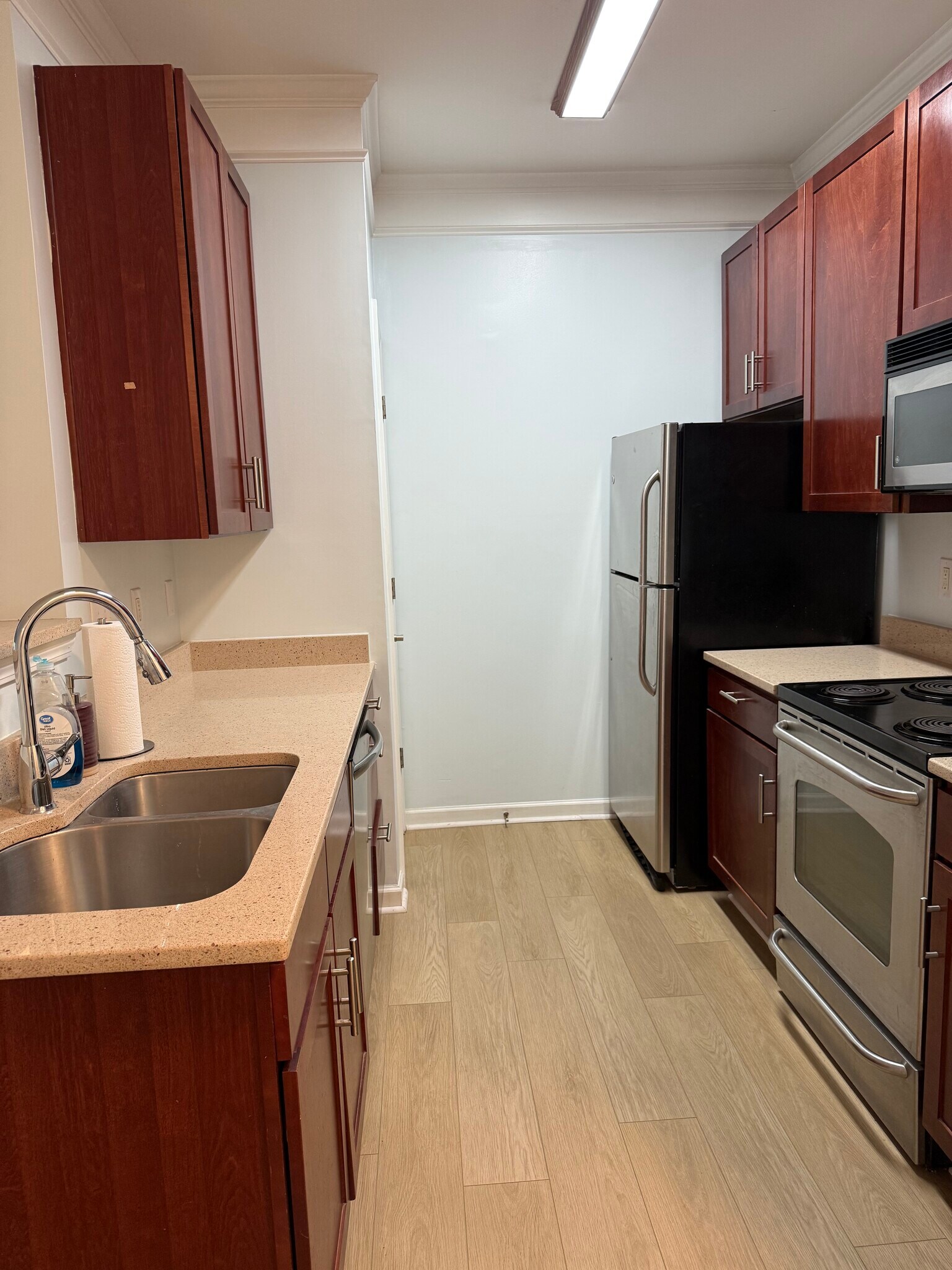 Building Photo - 1755 Central Park Rd