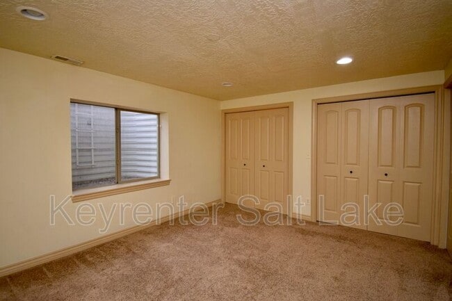 Building Photo - 3862 W Scarlet Sage Way
