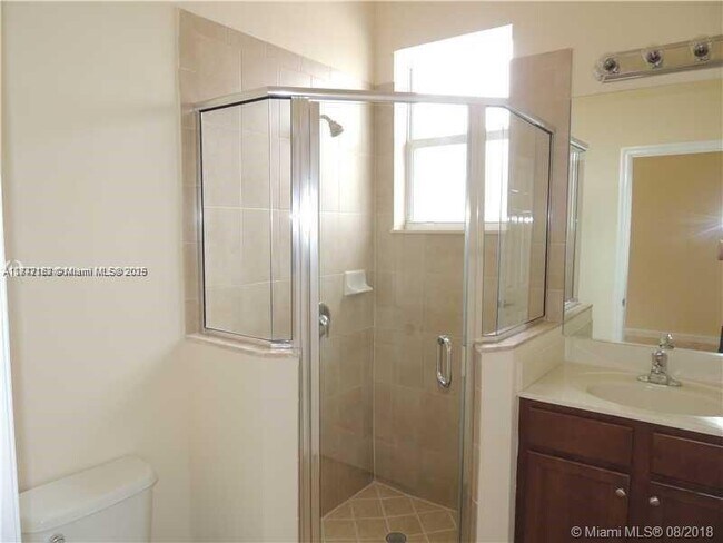 Building Photo - 9203 SW 170th Ct