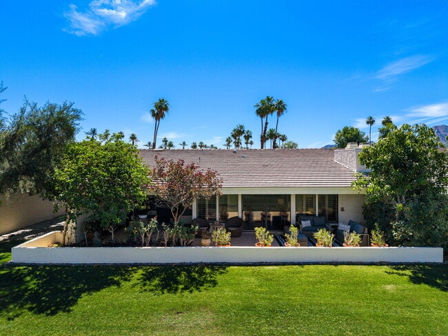 Building Photo - 44825 Guadalupe Dr