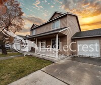 Building Photo - 1914SUNSET