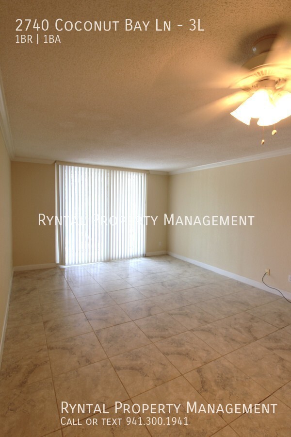 Building Photo - Cozy 1/1 Condo Near Downtown SRQ!