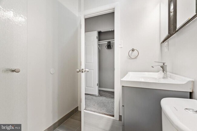 Building Photo - 3083 Witte St