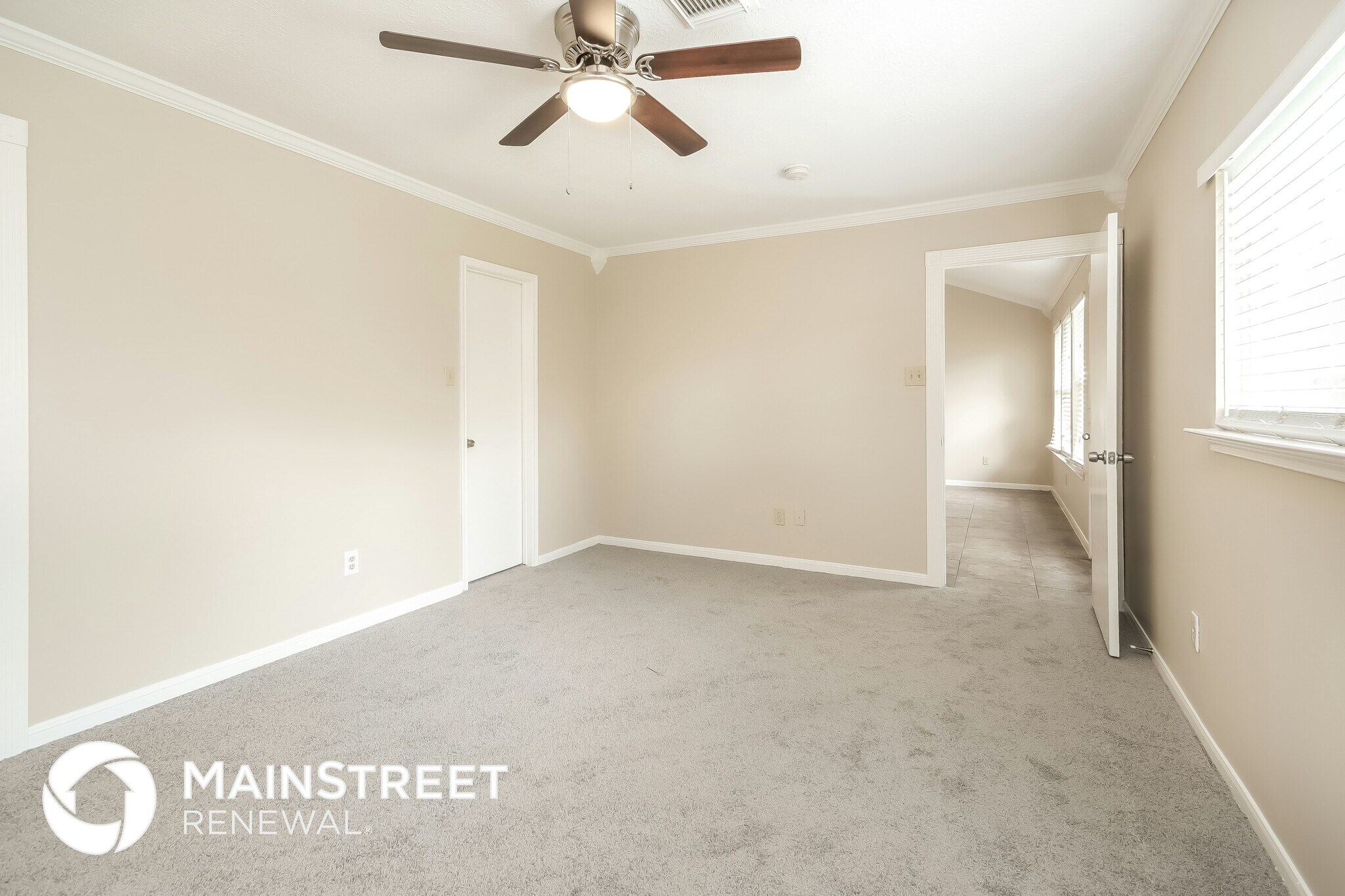 Building Photo - 9046 Smokehollow Dr