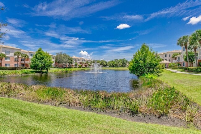 Building Photo - 9303 Myrtlewood Cir W