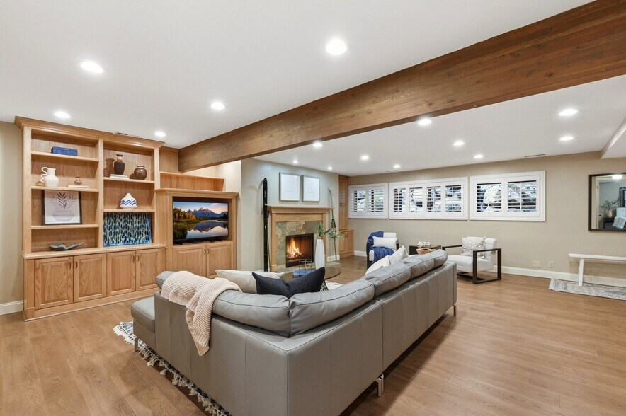 Building Photo - 3674 E Oak Rim Way