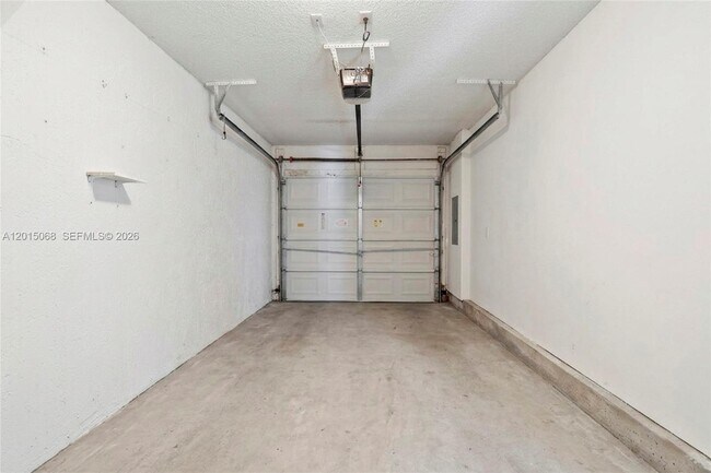 Building Photo - 9872 NW 19th Pl