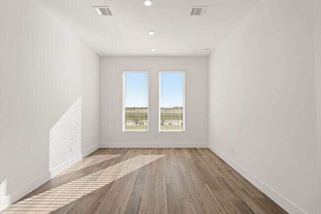 Building Photo - 31039 Vintage Crk Ln