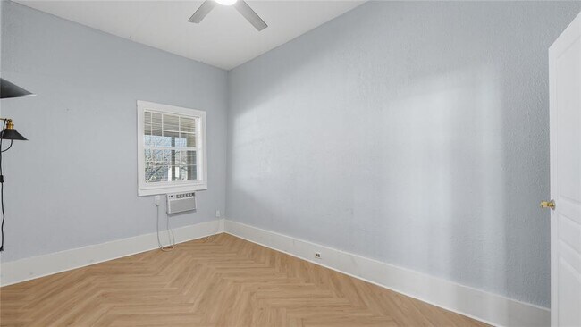 Building Photo - 234 Princeton Ave