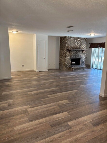 Building Photo - 3421 Red Cloud Trail