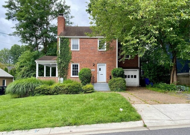 Building Photo - Charming 3BR/1BA Home in Prime Bethesda Location