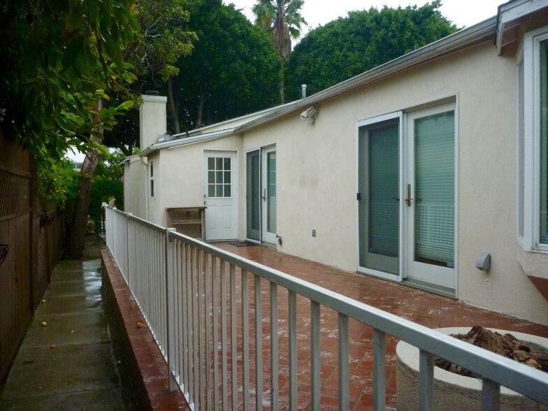 Building Photo - 2811 Colorado Ave