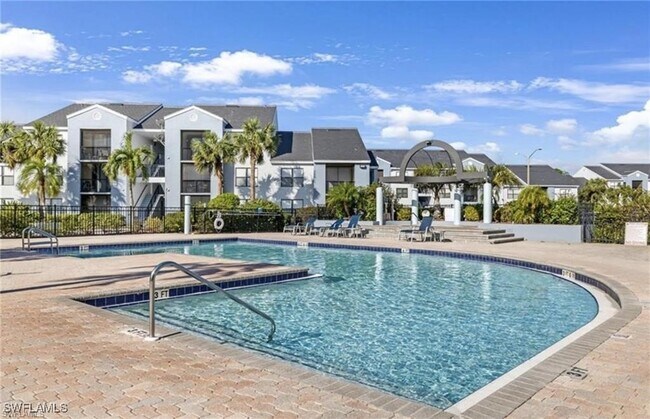 Building Photo - 13545 Eagle Ridge Dr