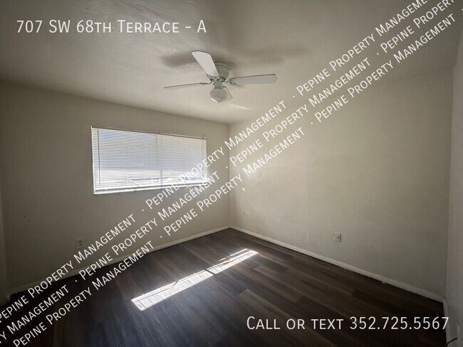 Building Photo - 707 SW 68th Terrace