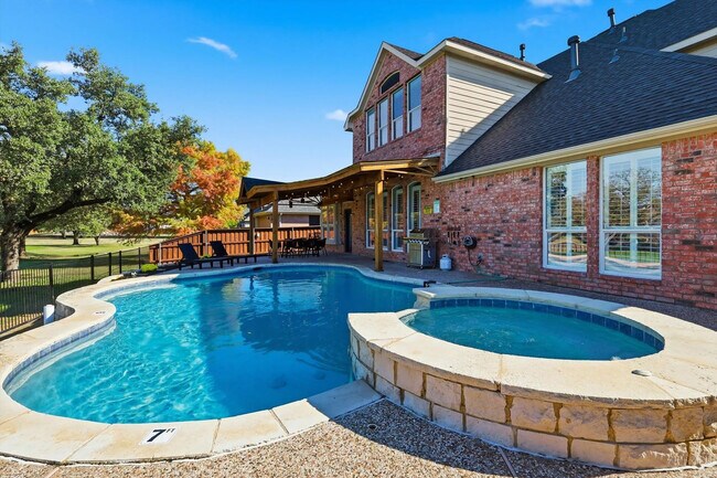 Building Photo - 4843 Golfside Dr