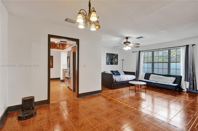 Building Photo - 5380 SW 8th Ct