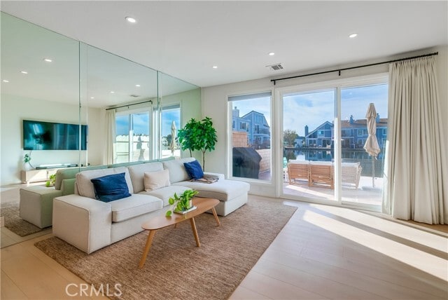 Building Photo - 16117 St Croix Cir