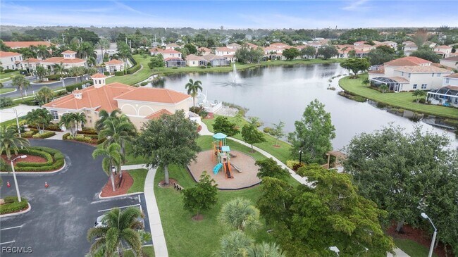 Building Photo - 9220 Belleza Way
