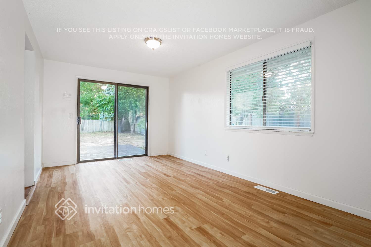 Building Photo - 2134 Hemlock St SE