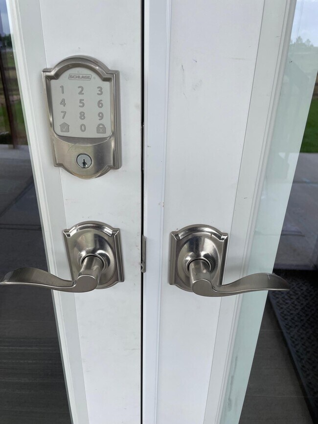 Private keyless entry - 5383 Homeward Dr