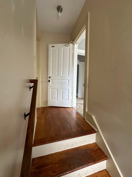 Front Entrance - 829 Miller Ave