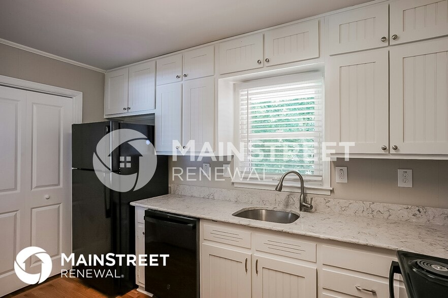 Building Photo - 4796 Forest Trail