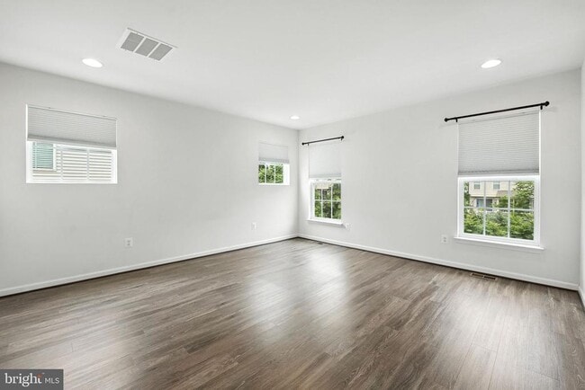 Building Photo - 8162 Agnes Ln