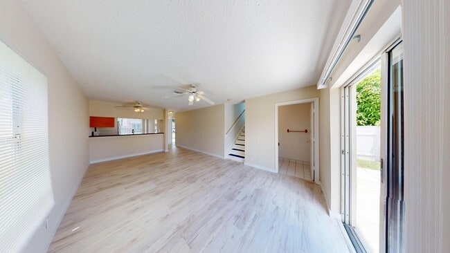 Building Photo - 62 Plumage Ln