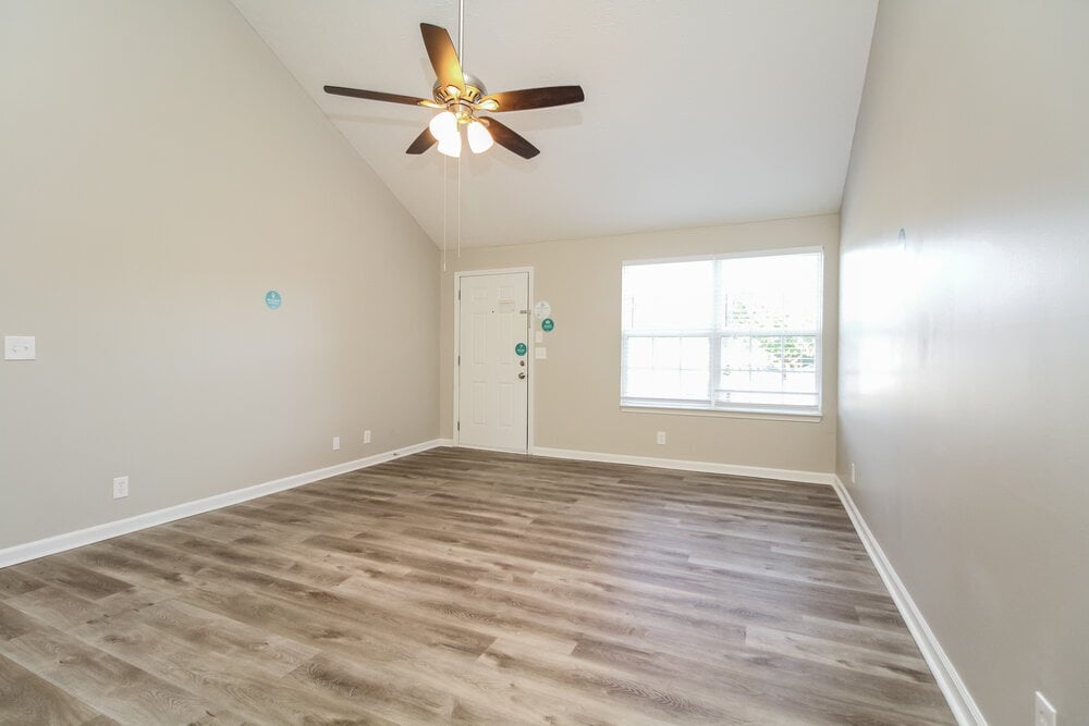 Building Photo - 2644 Dakota Way