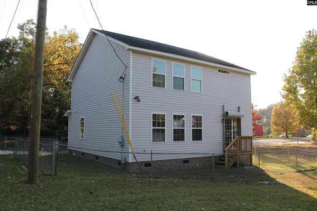 Building Photo - 1791 Mitchell St