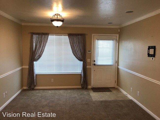 Building Photo - 2 br, 1 bath House - 1512 S 175 E