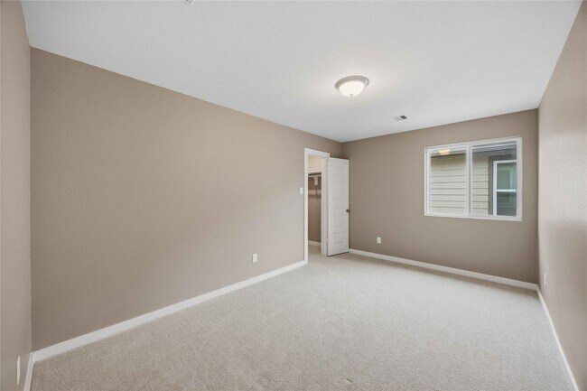 Building Photo - 1239 Cascade Hls Dr