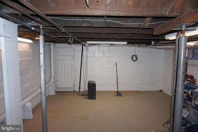 Building Photo - 16 Lawrenceville - Pennington Rd