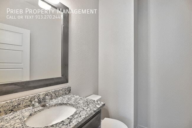 Building Photo - 8765 Findley St