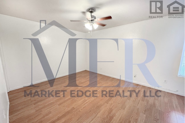 Building Photo - 2Bed/2Bath Townhome at Indian School/67th Ave! $199 MOVE-IN SPECIAL! Ready for Immediate Move-In!