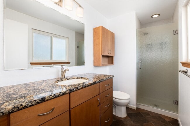 Building Photo - 13123 Spica Dr