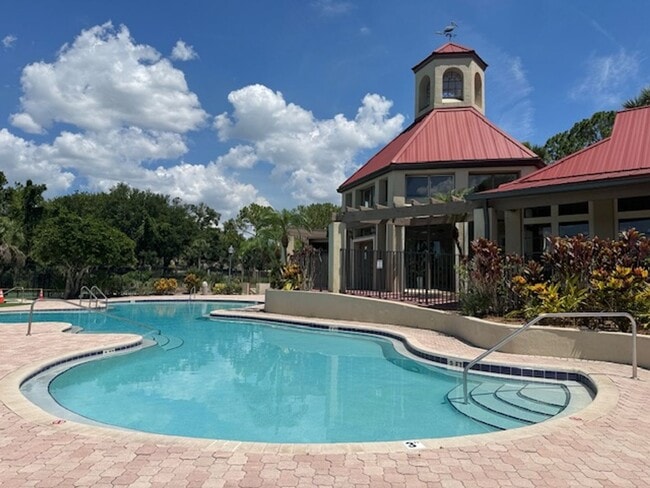 Building Photo - 208 Afton Square