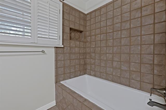 Building Photo - 3414 Westcliff Rd S