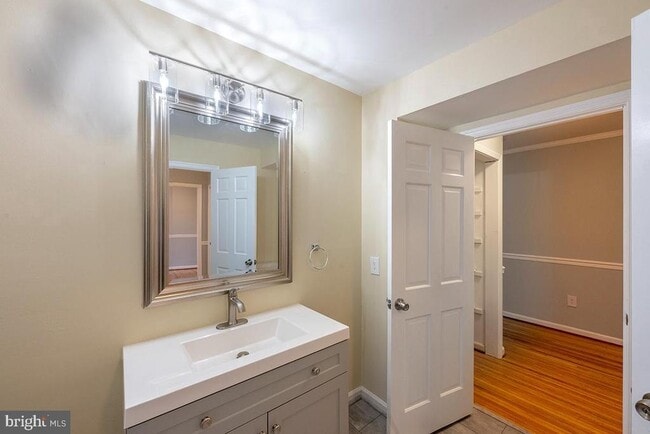 Building Photo - 5035 Timberwood Trail