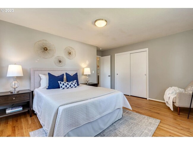 Building Photo - Stylishly Updated Mid-Century Gem on a Qui...