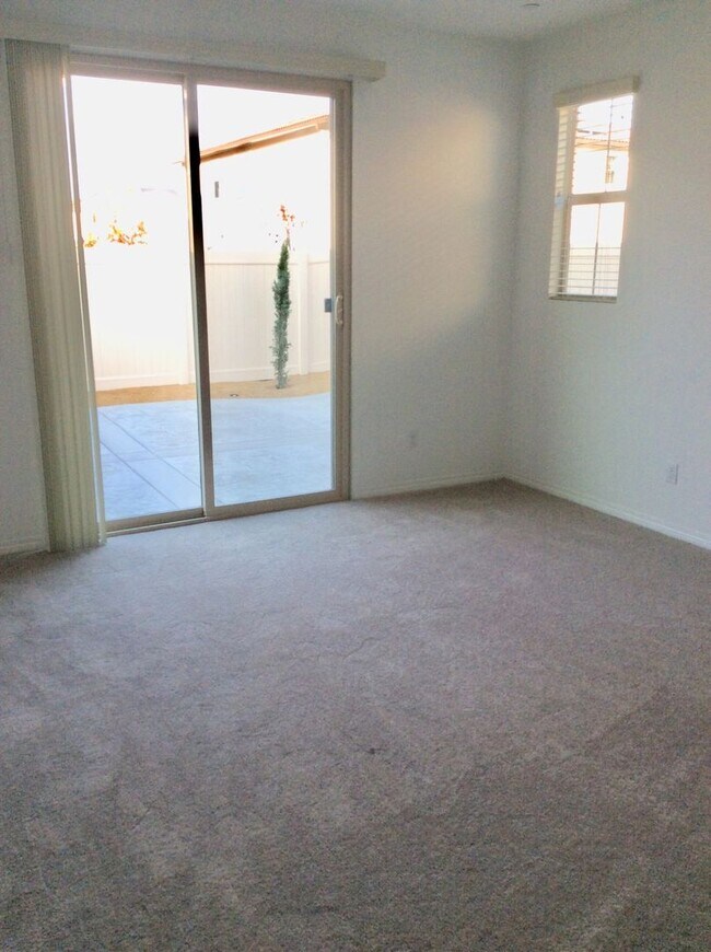 Building Photo - 2 Bedroom 1 Bath for rent in Loma Linda PLEASE READ DESCRIPTION