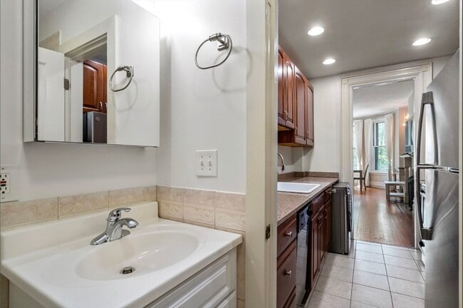 Building Photo - 377 Commonwealth Ave