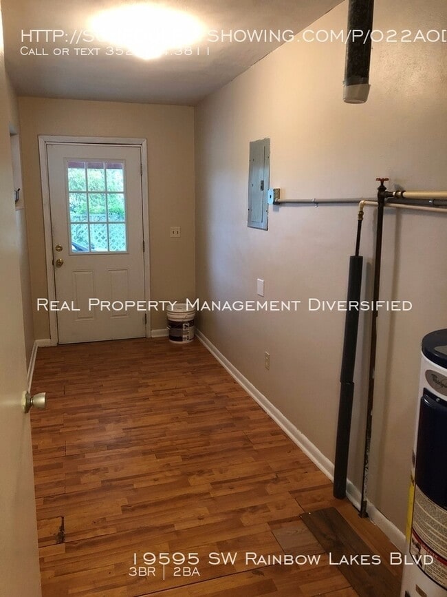 Building Photo - Great home in Rainbow Lake Estates - 3/2