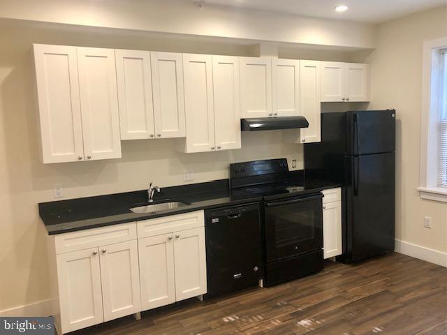 Building Photo - 919 Sheridan St NW