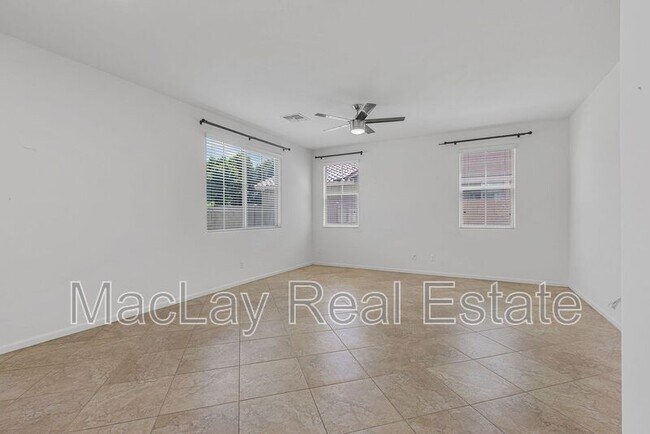 Building Photo - 3263 S Miller Dr