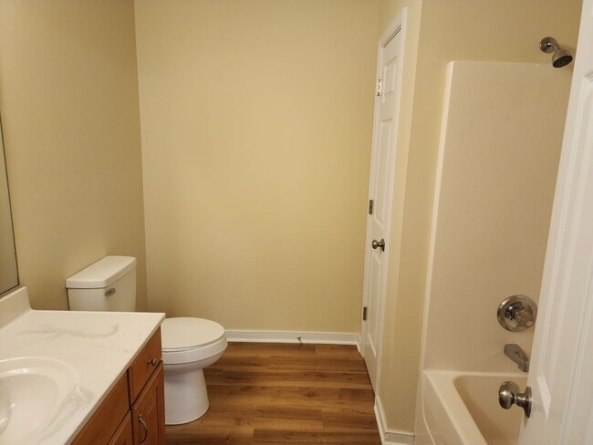 Building Photo - Beautiful 3 Bedroom 2 Bath  Rancher in New Kent!