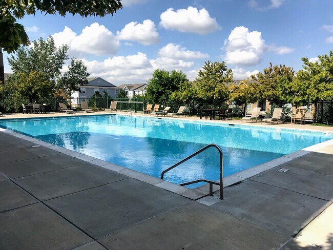 Building Photo - Your New Home Awaits in Lone Tree's Lincol...