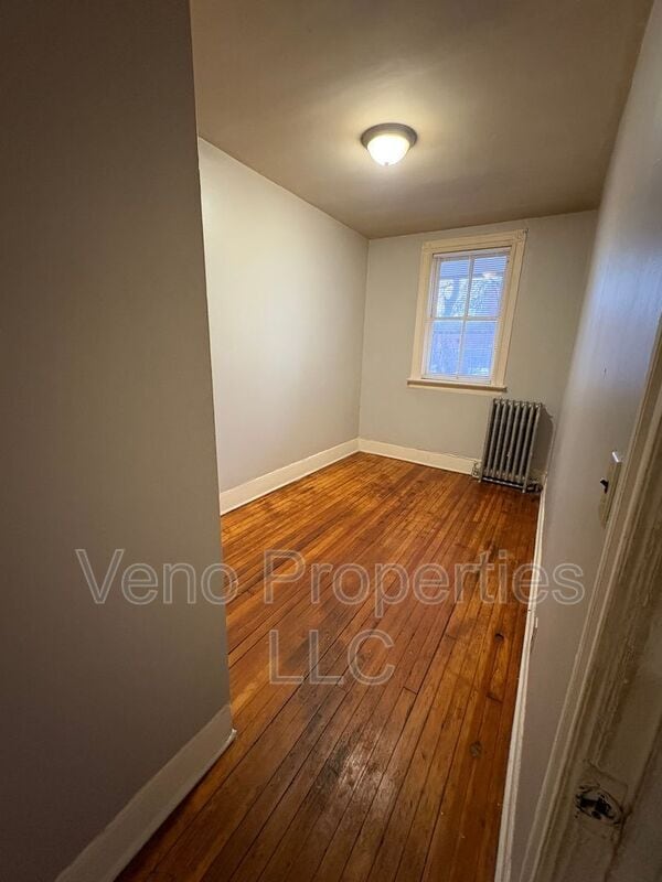 Building Photo - 594 Madison Ave