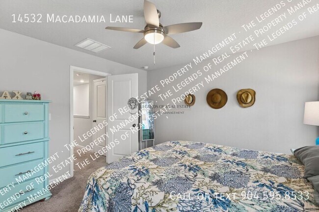 Building Photo - 14532 Macadamia Ln